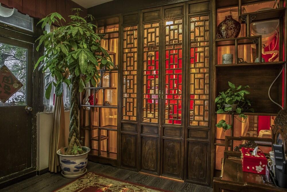 Отель Ehc Elite Hutong Courtyard Пекин Экстерьер фото